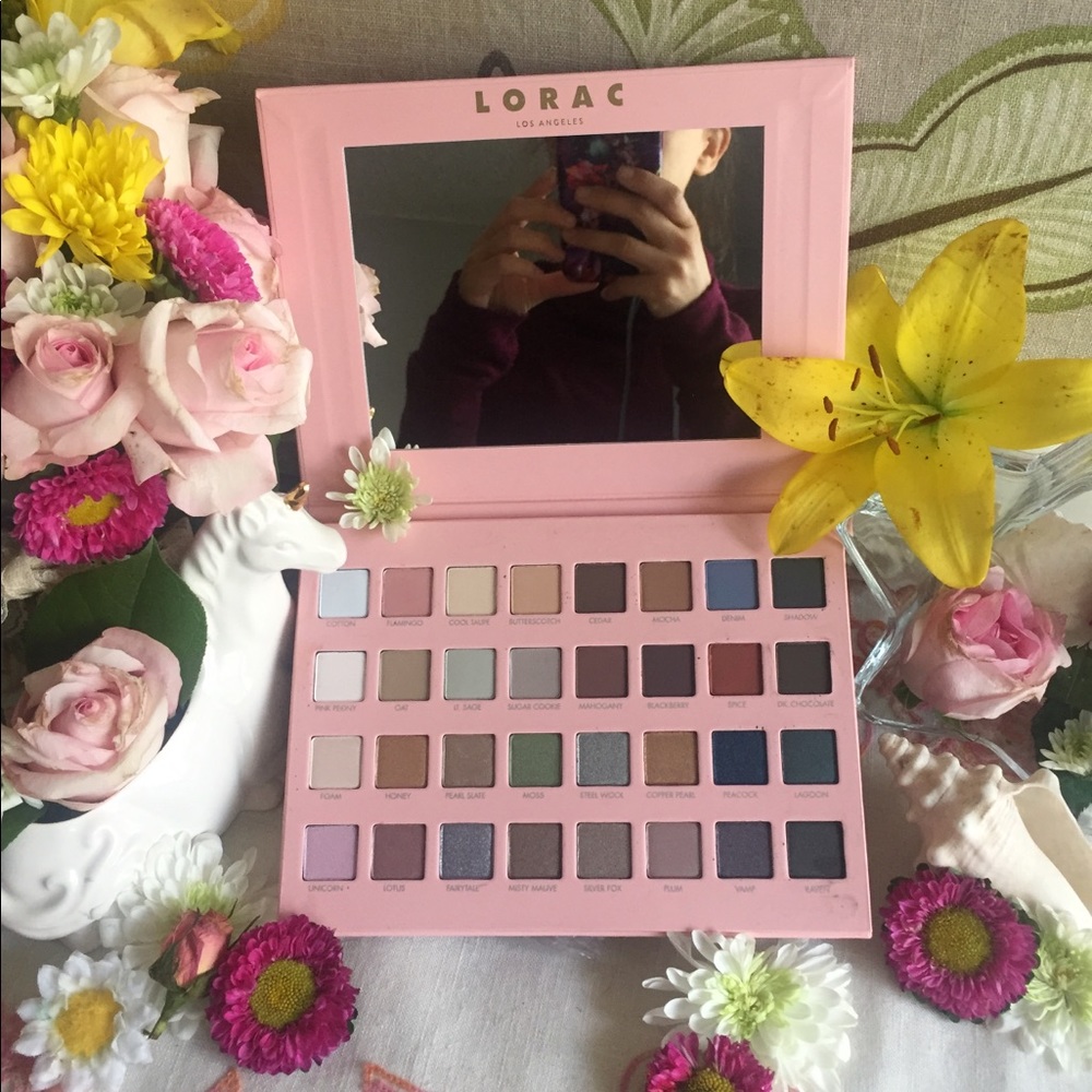 FREE PALETTE($59 VALUE) Read Listing for RULES💯